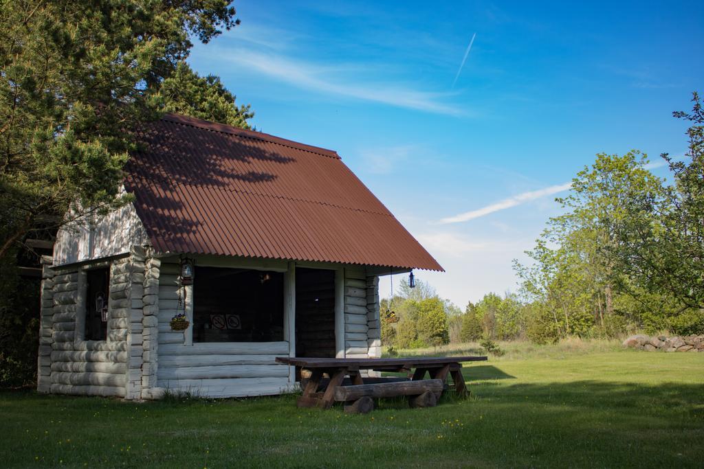 Kuusetuka Tourism Farm Villa Pahkla Bagian luar foto
