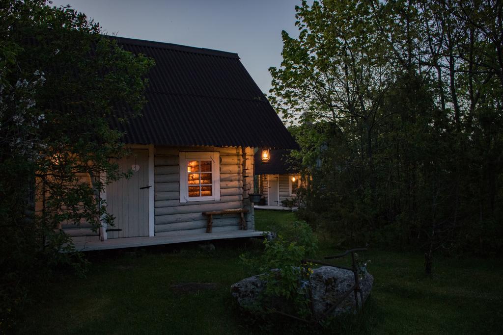 Kuusetuka Tourism Farm Villa Pahkla Bagian luar foto