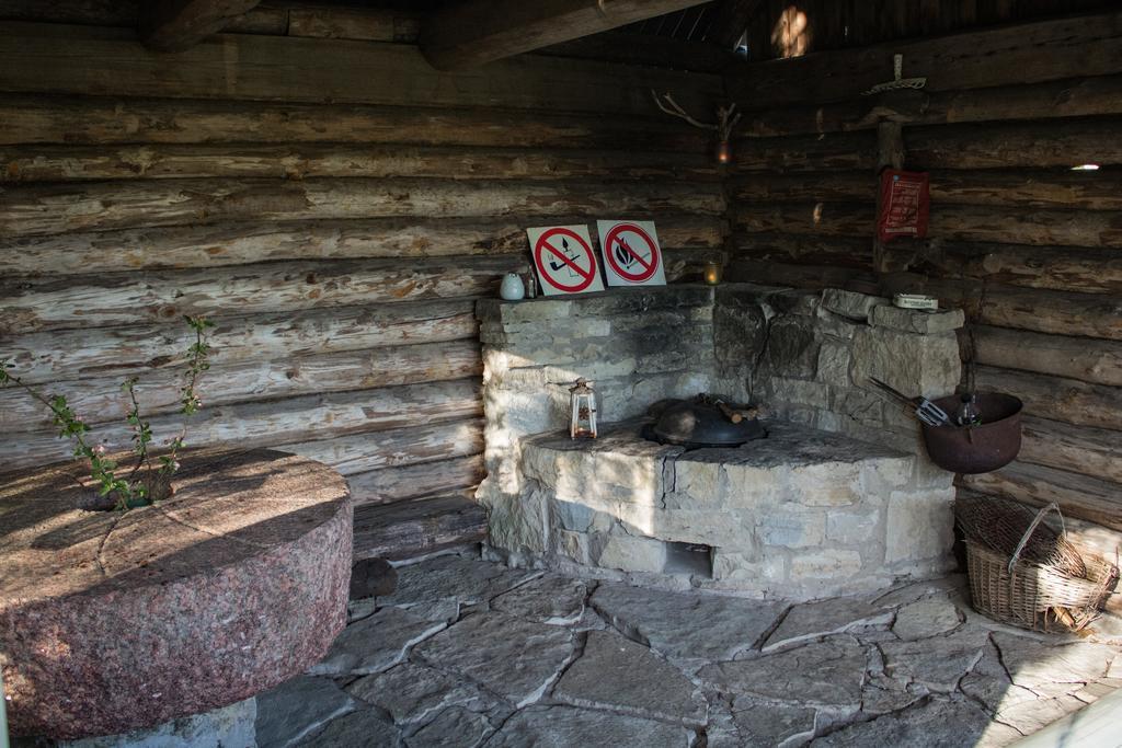 Kuusetuka Tourism Farm Villa Pahkla Bagian luar foto
