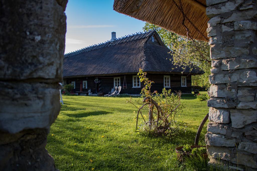 Kuusetuka Tourism Farm Villa Pahkla Bagian luar foto